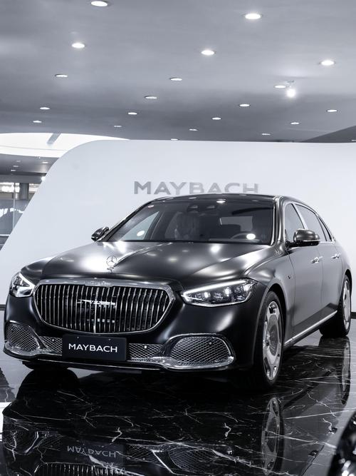 深圳74岚图汽车的售后服务让用户无忧出行，迈巴赫未来的豪华车趋势